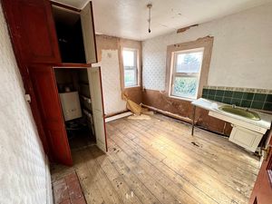 Photo 10- click for photo gallery